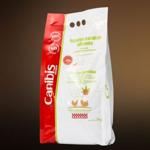 Canibis hrana za male pasme piščanec puran